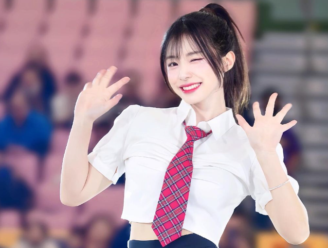  李多慧 
